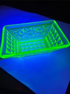 Vaseline Uranium Glass Rectangular Patterned Dish - Neon Green Glow